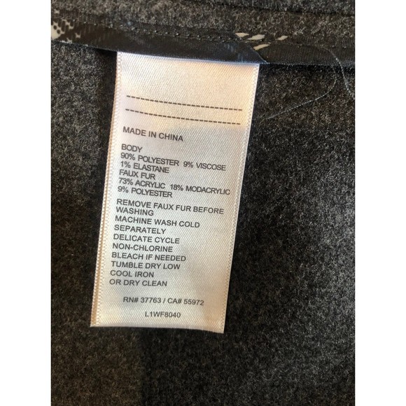 NWT Laundry by Shelli Segal Coat, Removable Cuffs - Picture 6 of 9